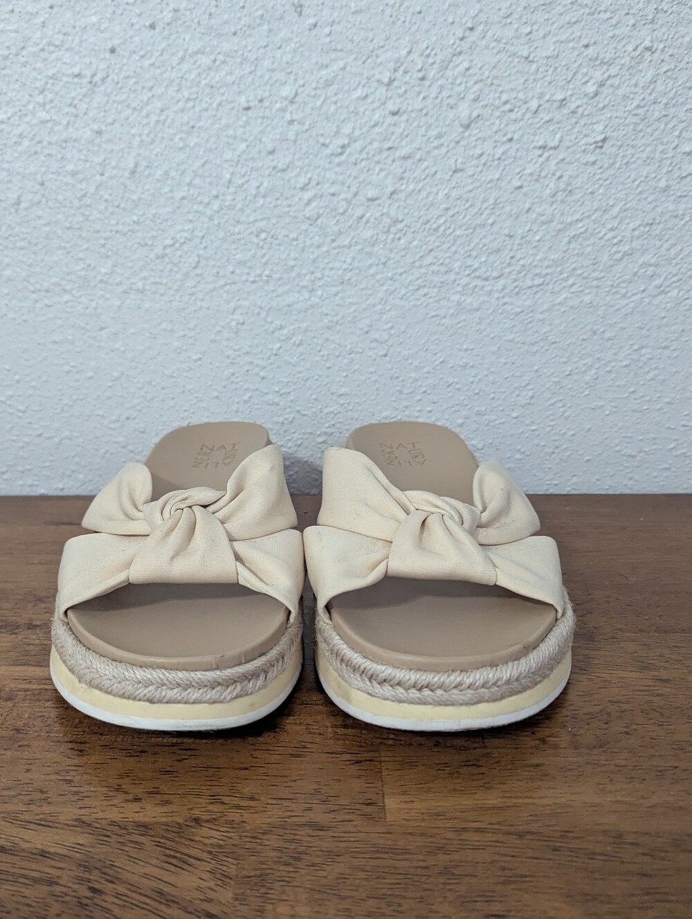 Naturalizer Dayana Casual Slip-On Platform Knot Sandals in Cream Women Sz 8.5M
